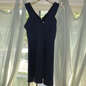 BCBG DRESS! NAVY!